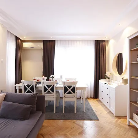 Distinguished In Sisli *